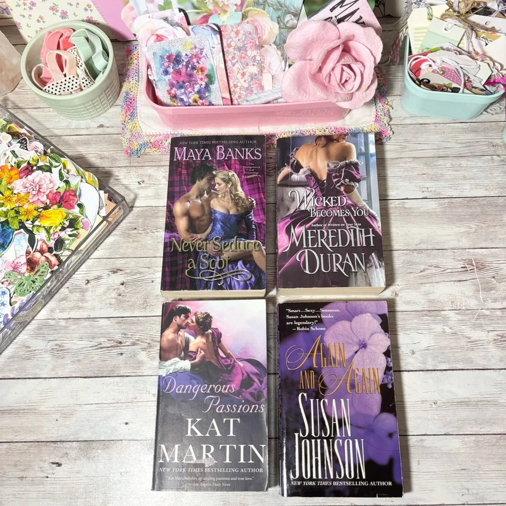 Lot Of 10 Historical Romance Novels Paperback Books Vintage Deveraux Rogers HR